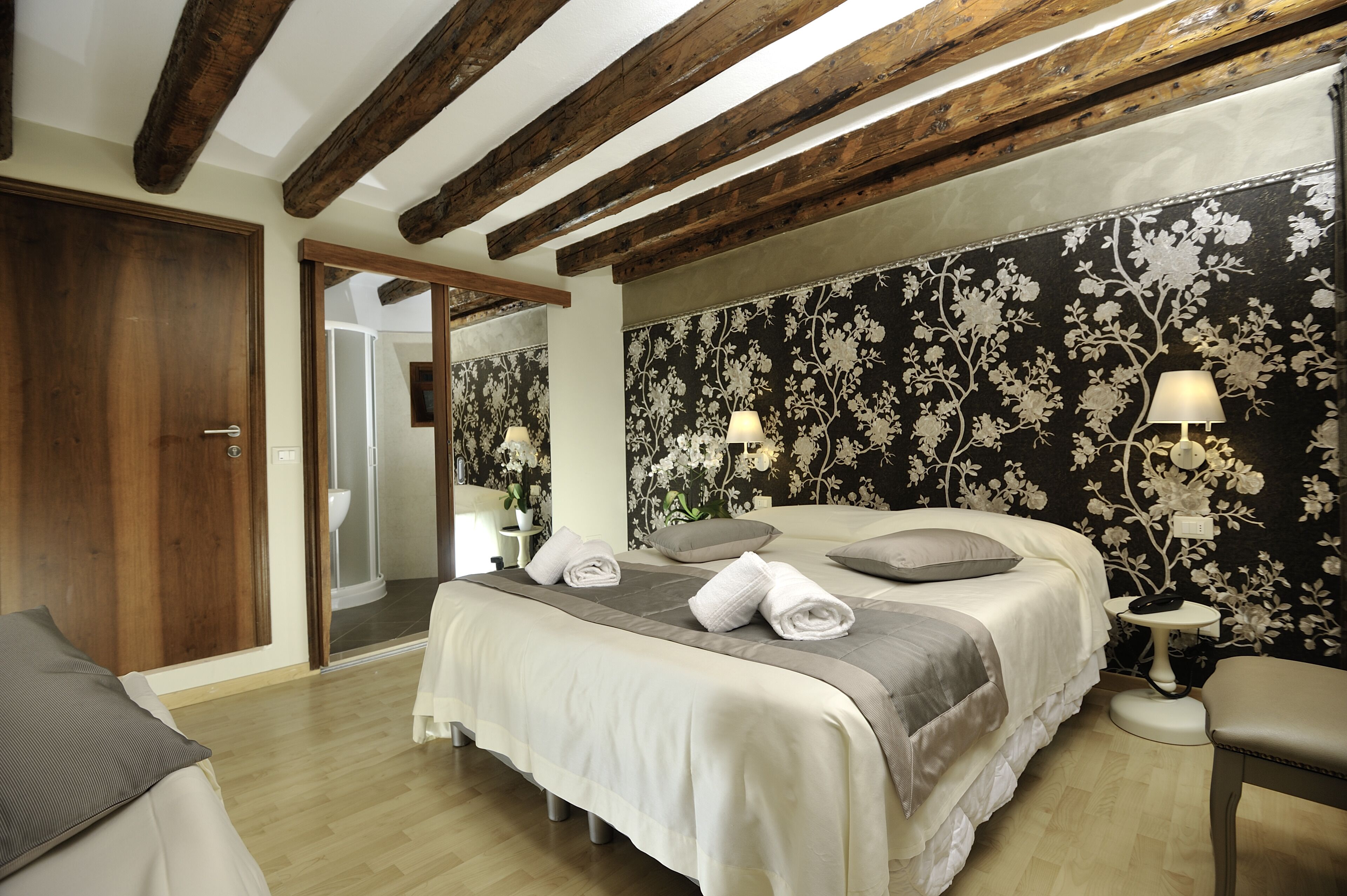 triple room, annex building | premium bedding, down duvets, in-room safe, cots/infant beds