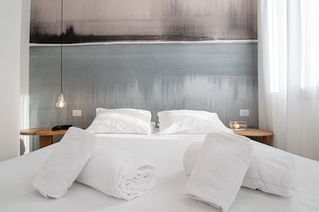 Economy Double Room | Premium bedding, down comforters, in-room safe, cribs/infant beds