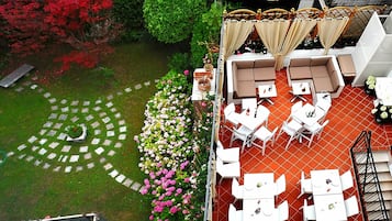 Rooftop terrace