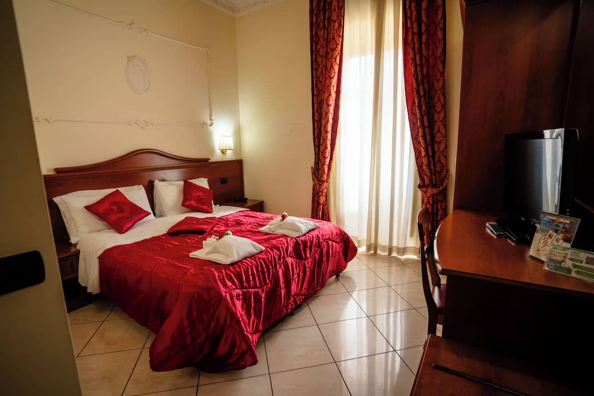 Peralatan tempat tidur premium, gebar bulu kapas, bar mini