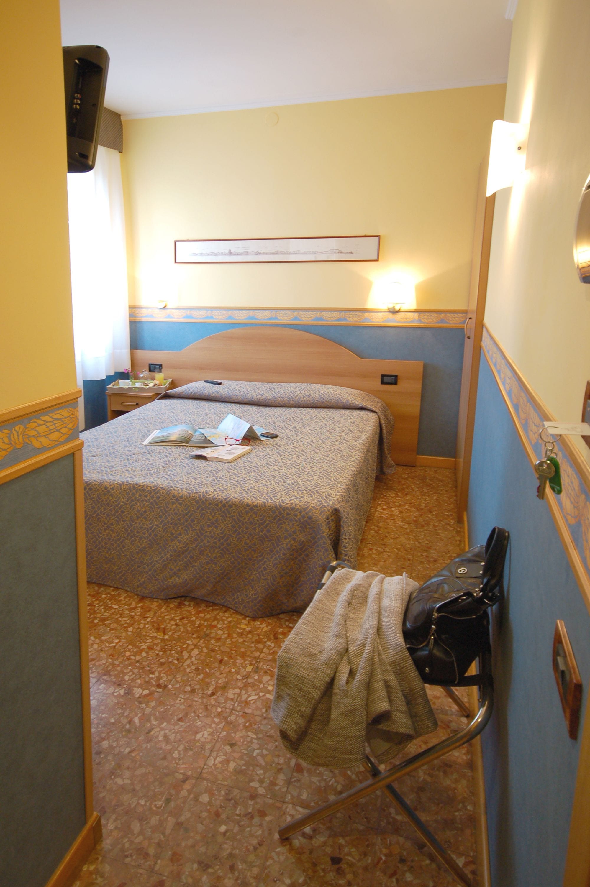 Single Room | Premium bedding, in-room safe, desk, soundproofing