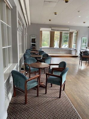 Dining - Hinton Firs Hotel (Bournemouth)