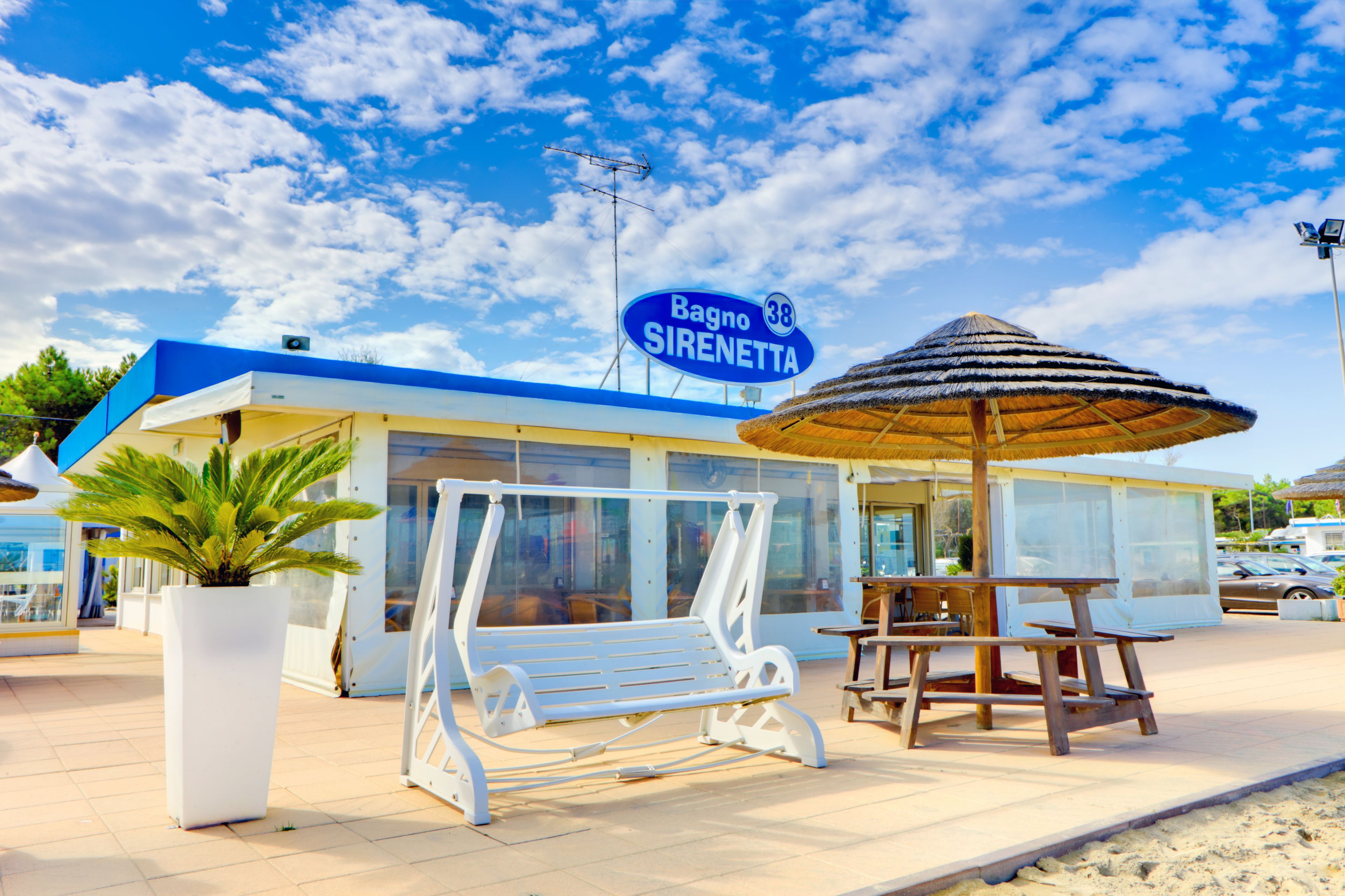 Am Strand, weißer Sandstrand