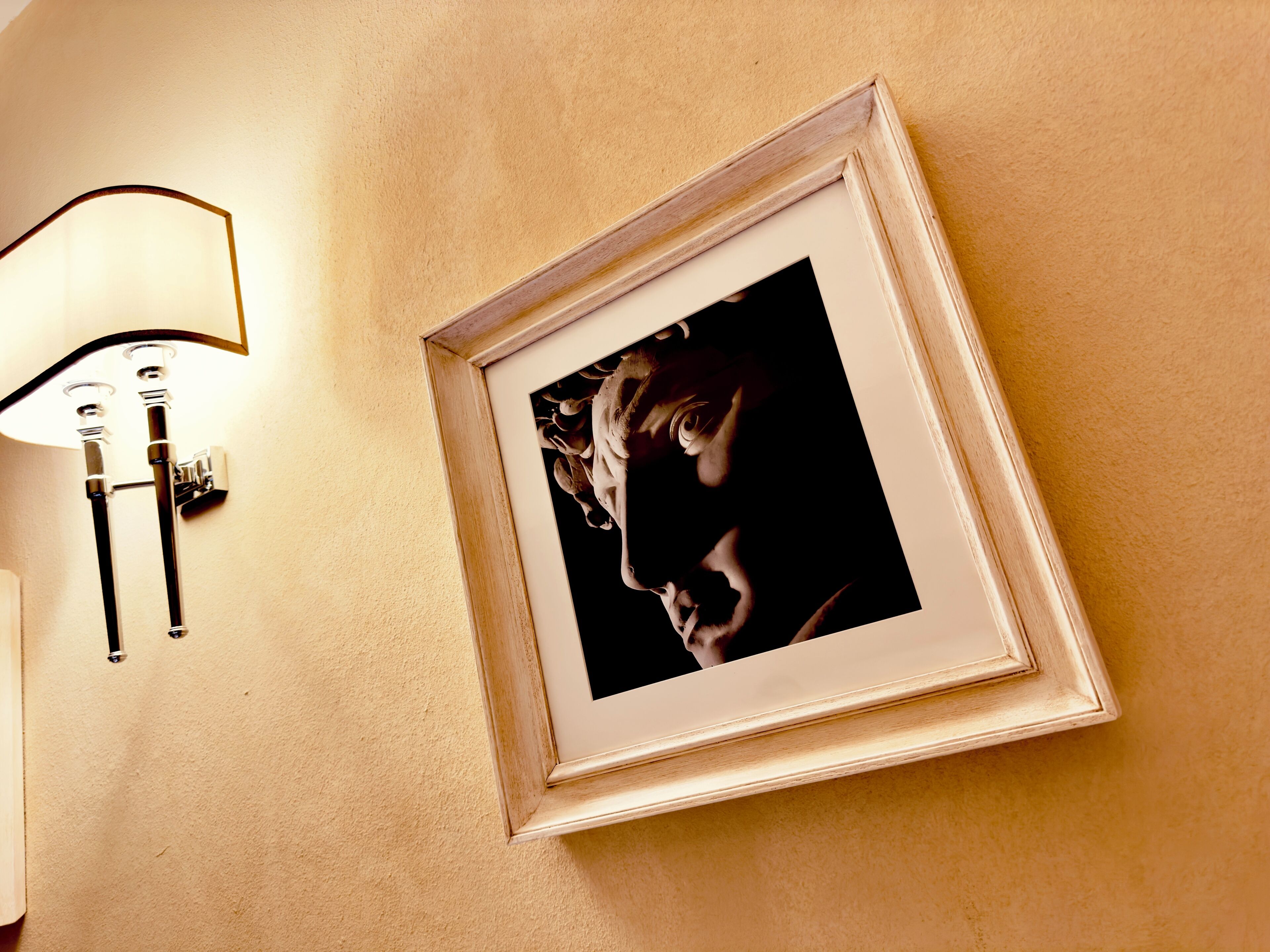 junior studio suite | minibar, in-room safe, desk, blackout curtains