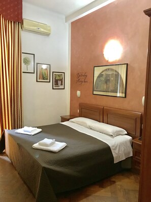 Dreibettzimmer, eigenes Bad