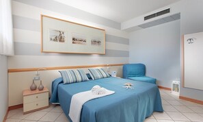 Minibar, coffres-forts dans les chambres, bureau, chambres insonorisées