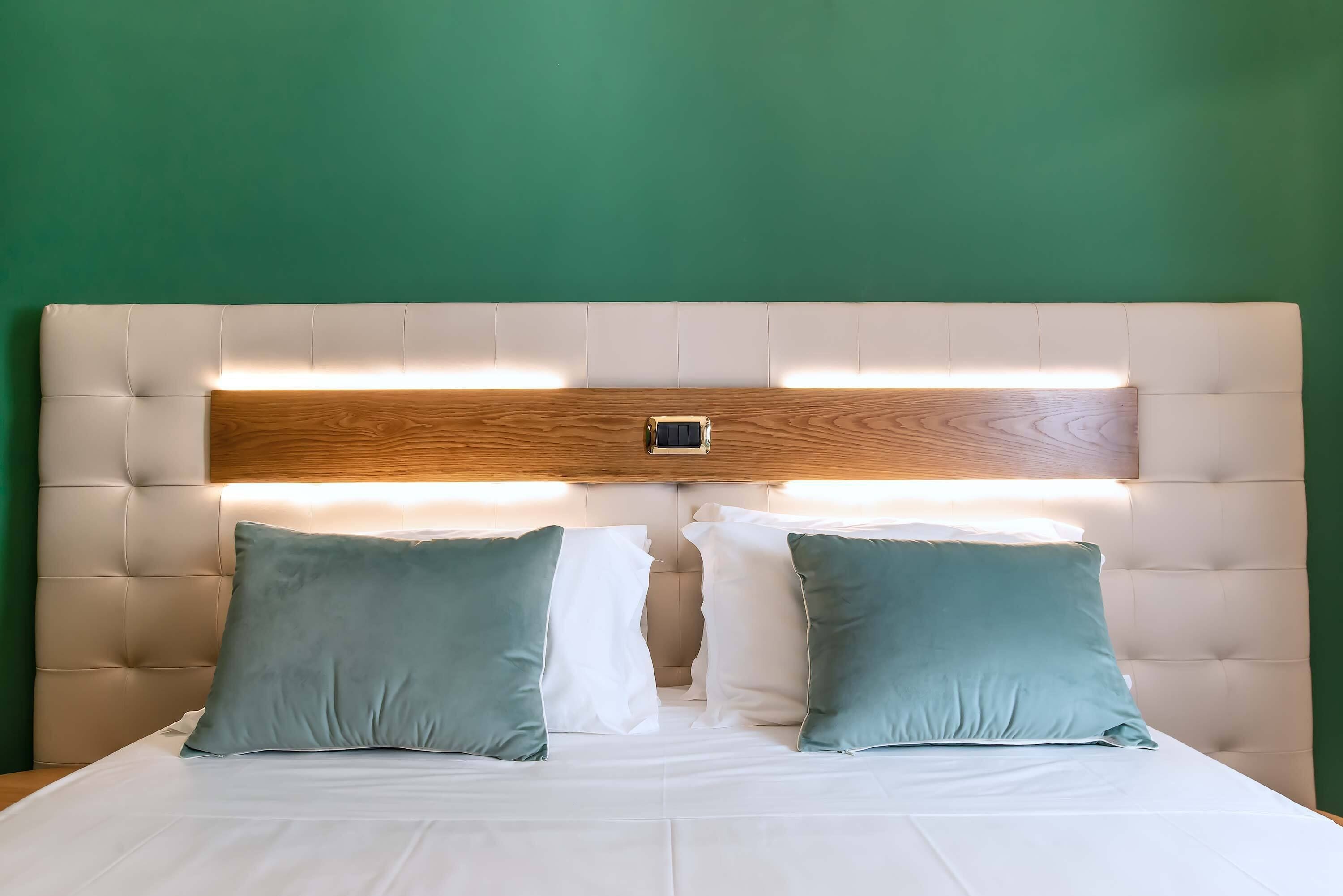 1 bedroom, in-room safe, individually furnished, desk