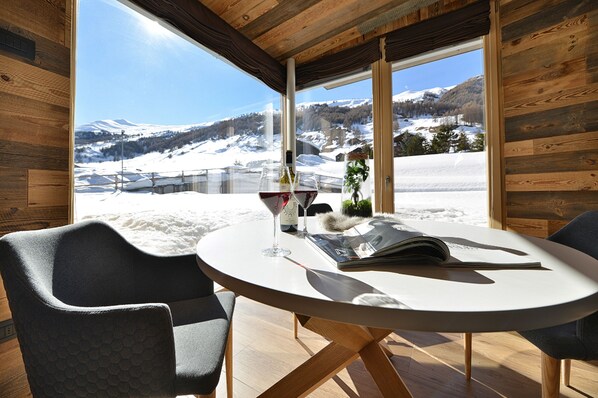 Suite, en edificio contiguo | Vista desde la habitación
