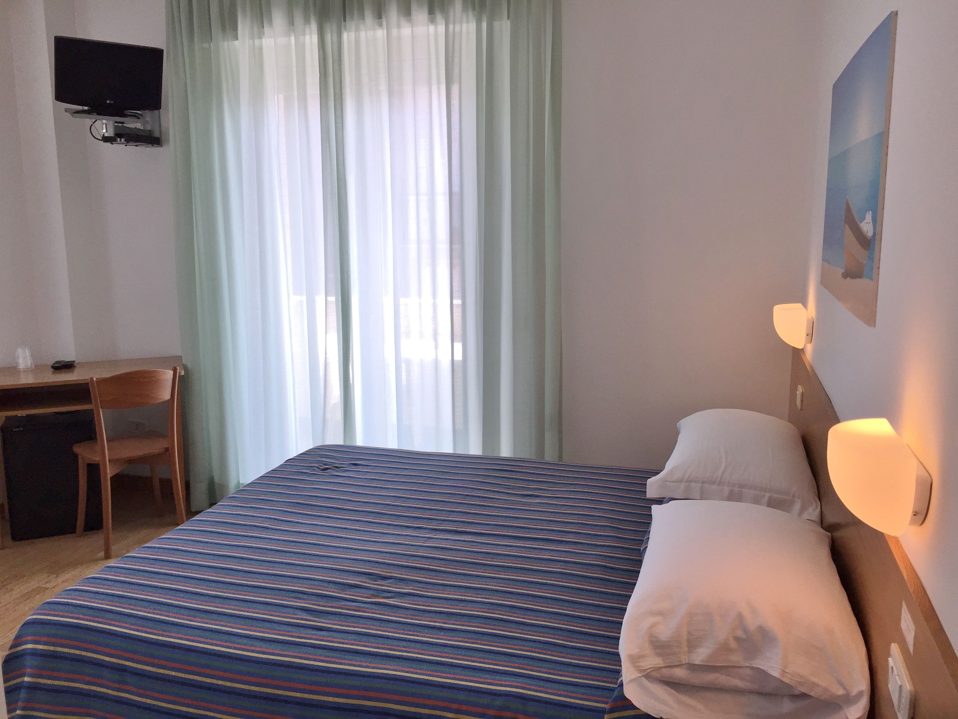 comfort double or twin room | minibar, in-room safe, free wifi