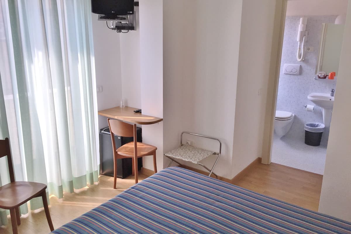classic double or twin room | minibar, in-room safe, free wifi