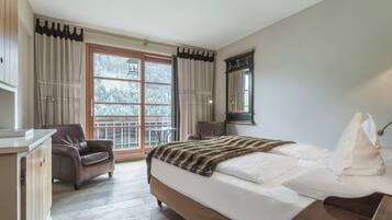 Tweepersoonskamer (Paradies) | Italiaanse Frette-lakens, luxe beddengoed, donsdekens, pillowtop-bedden