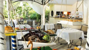 Grill-/Picknickplatz