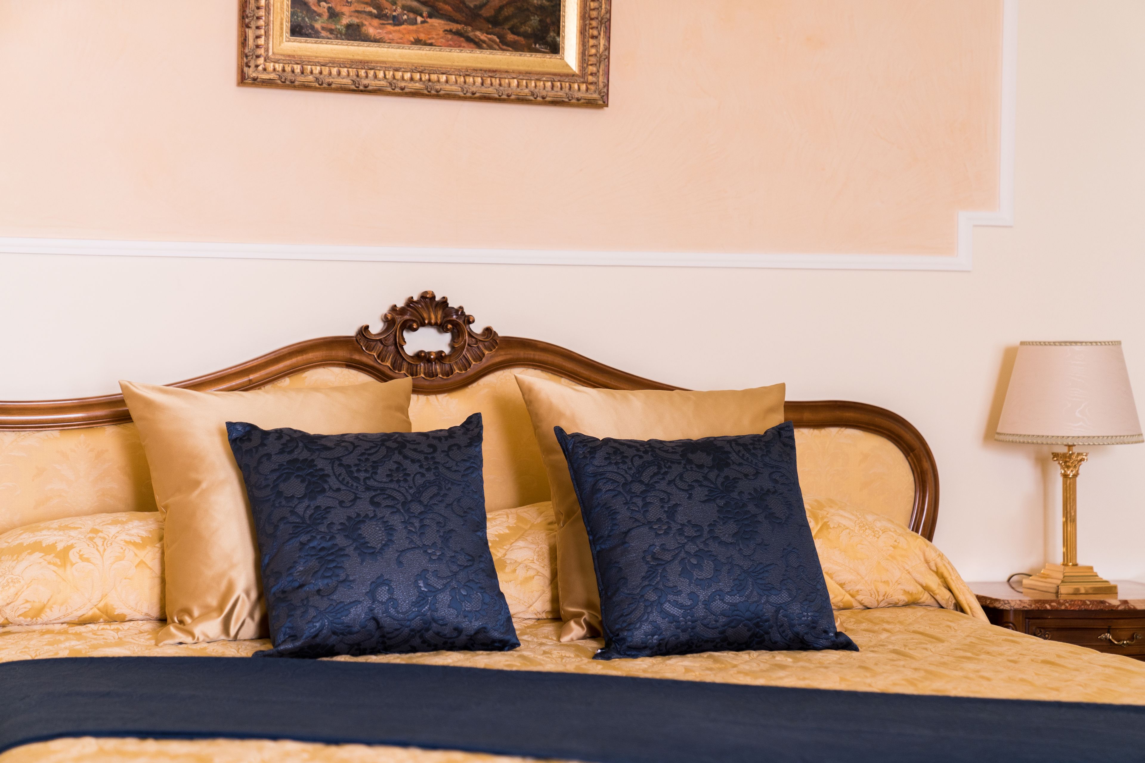 minibar, in-room safe, desk, soundproofing