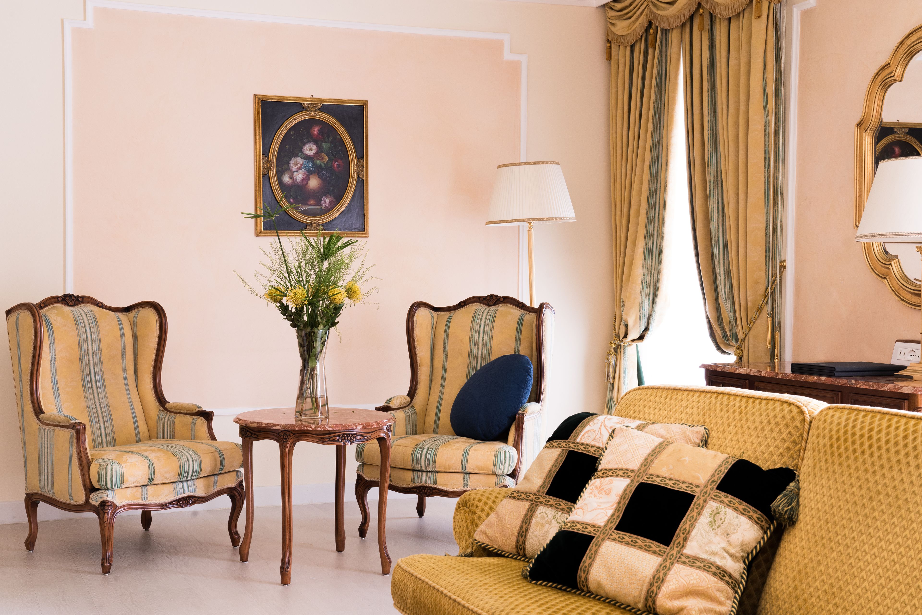 minibar, in-room safe, desk, soundproofing