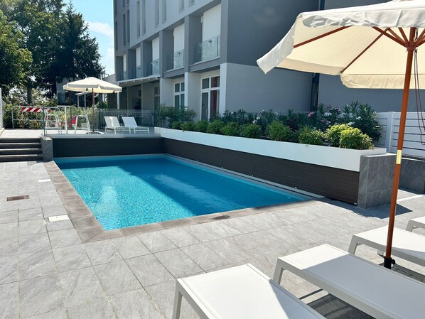 Seasonal outdoor pool