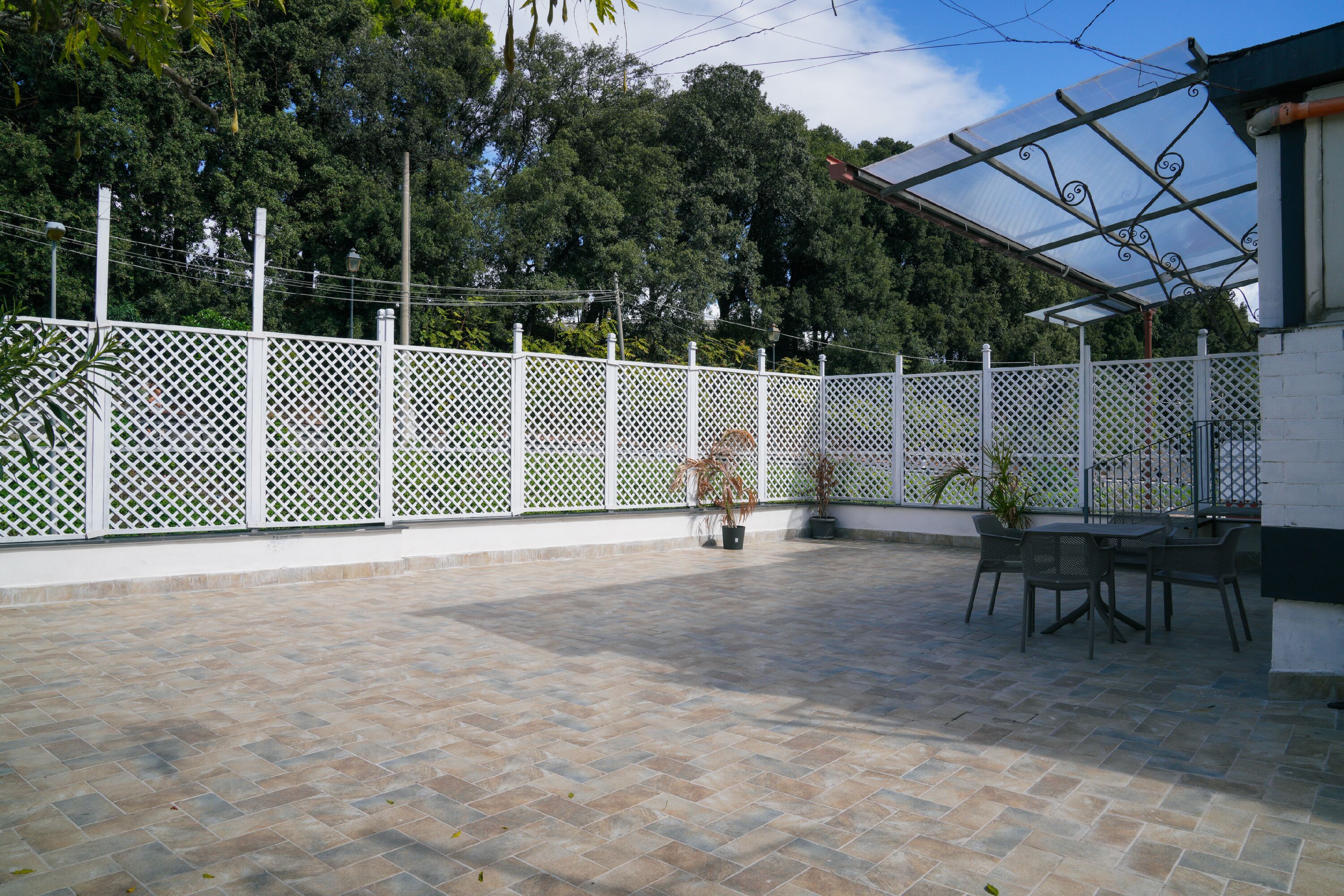 Doppia Deluxe | Minibar, una cassaforte in camera, una scrivania, postazione laptop