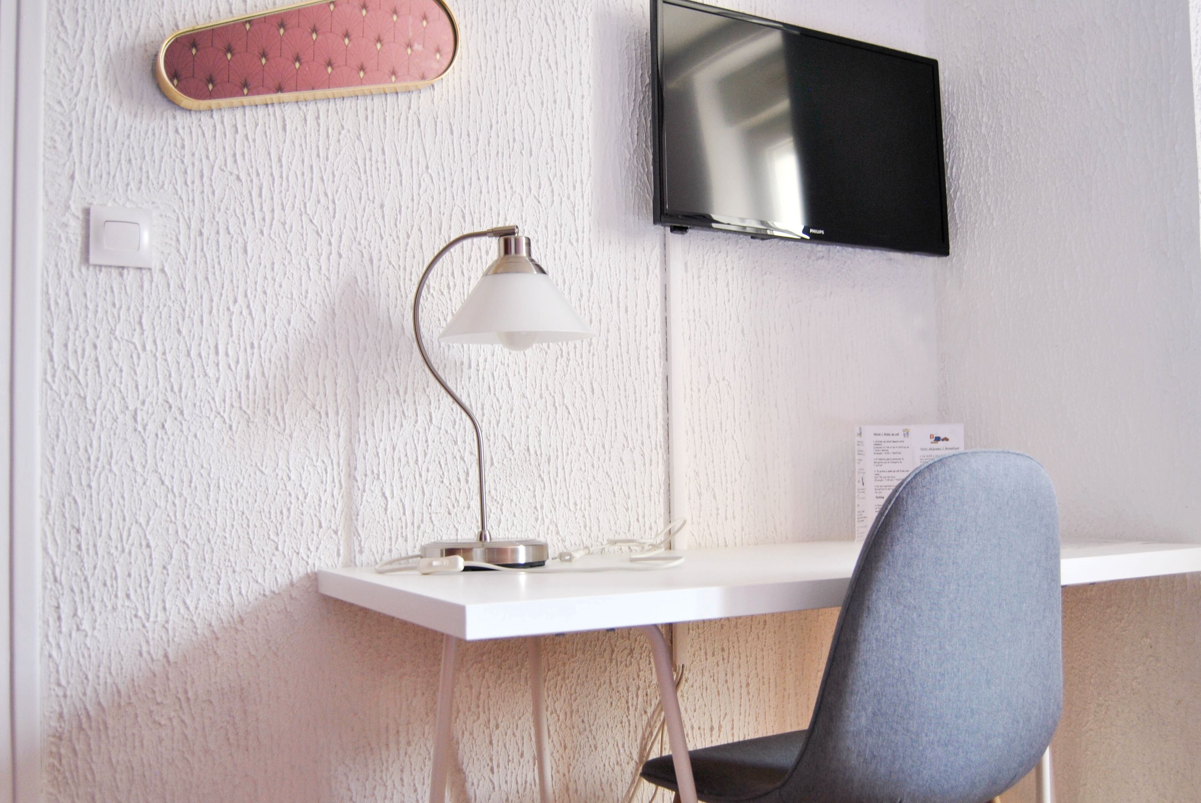 Photo - Hôtel Le Thurot- Dijon Centre ville Gare