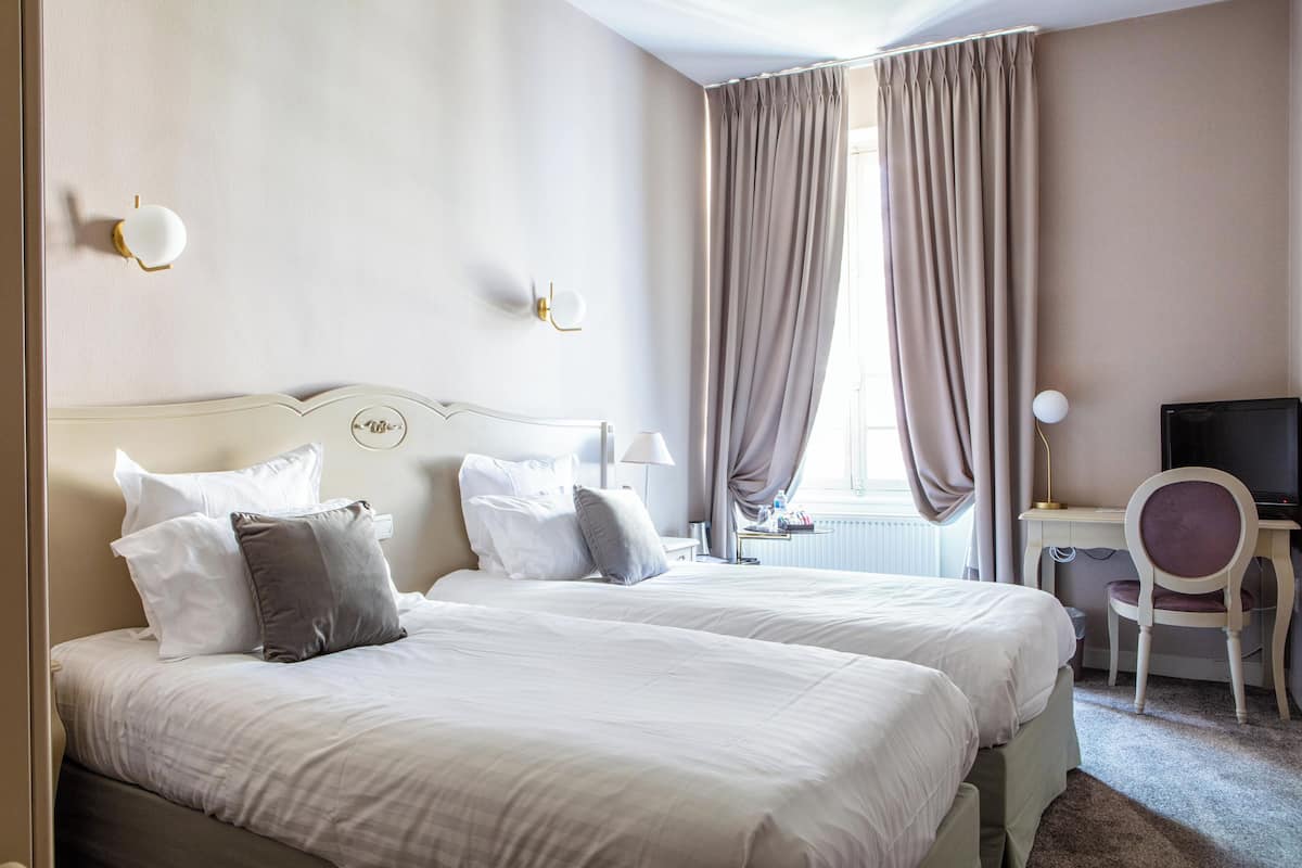 Comfort Room, 2 Single Beds, Non Smoking