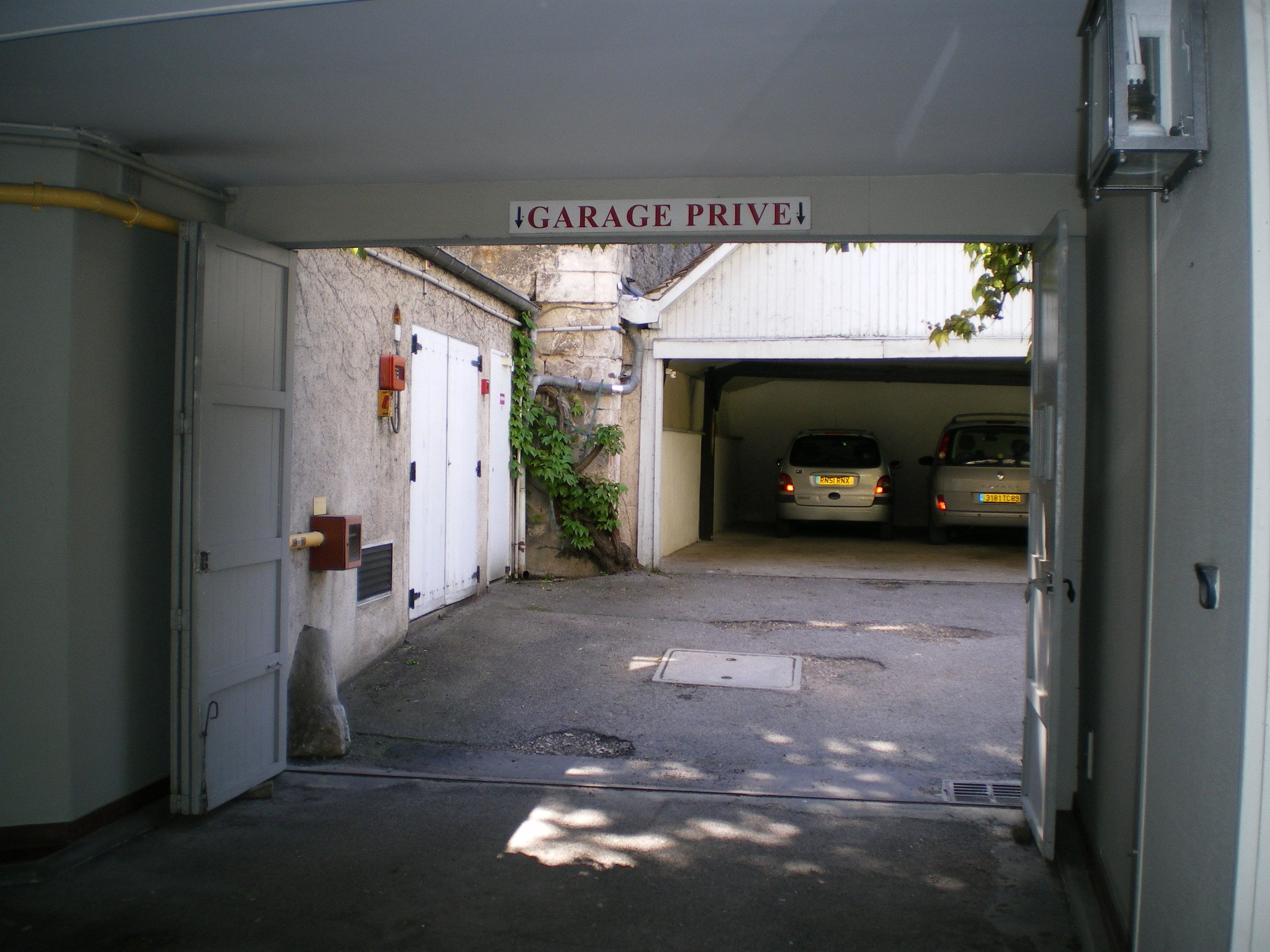 self-parking (surcharge) 13.5 per night