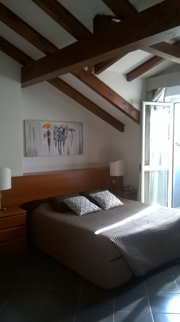 Standard Double Room | In-room safe, desk, soundproofing, free WiFi - Bert Hotel (Sesto San Giovanni)