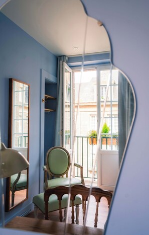 Double Room, Balcony