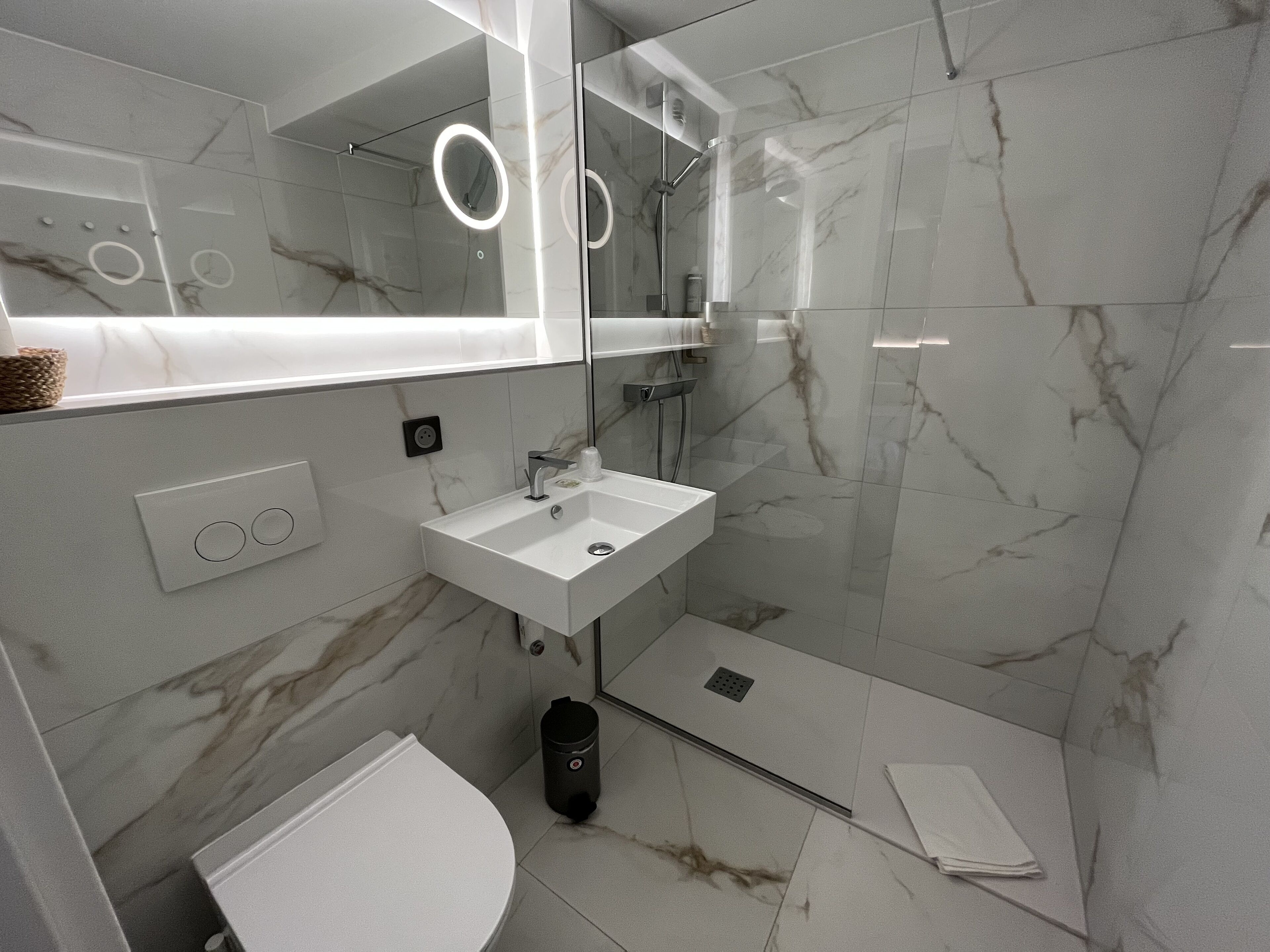 shower, eco-friendly toiletries, hair dryer, heated floors