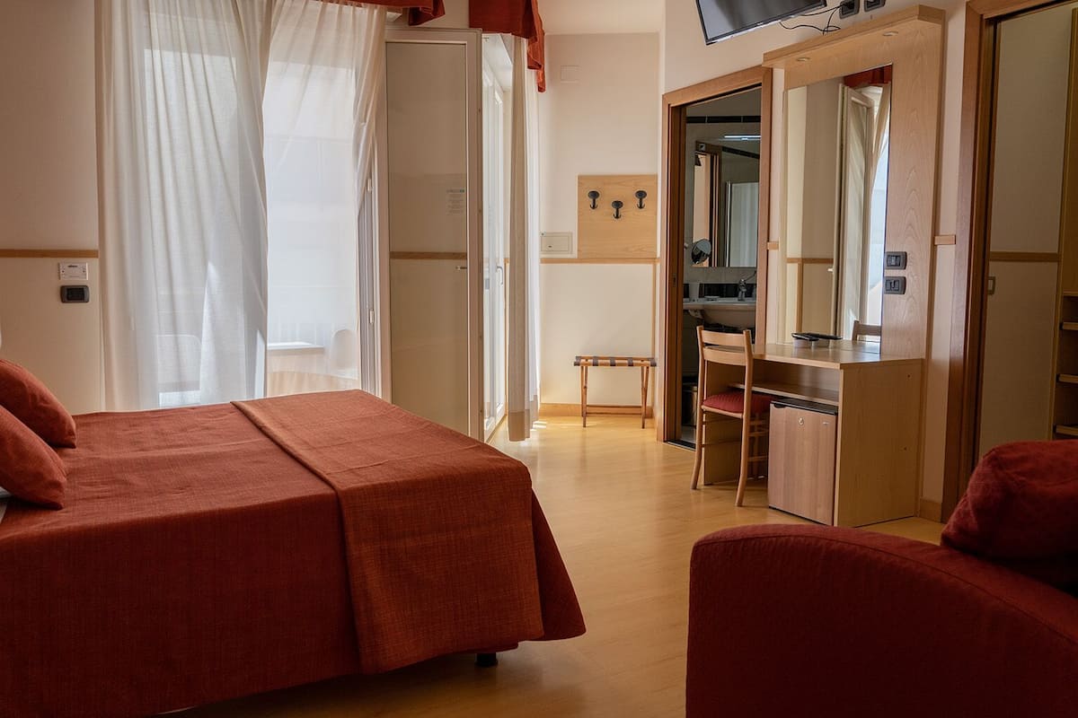 Junior suite | Een kluis op de kamer, een bureau, gratis wifi, beddengoed