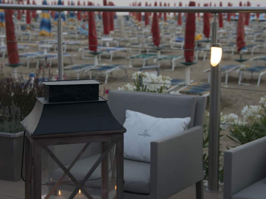 Bar junto a la piscina