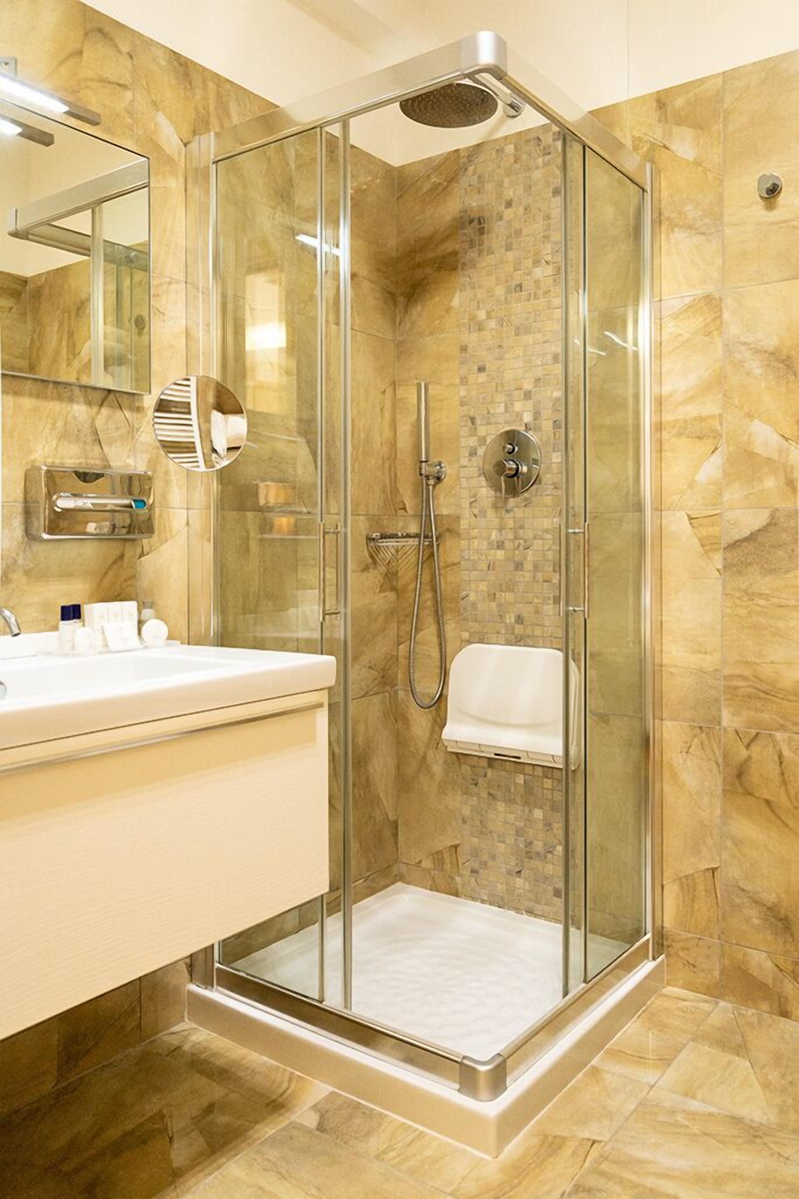 hair dryer, bidet, towels