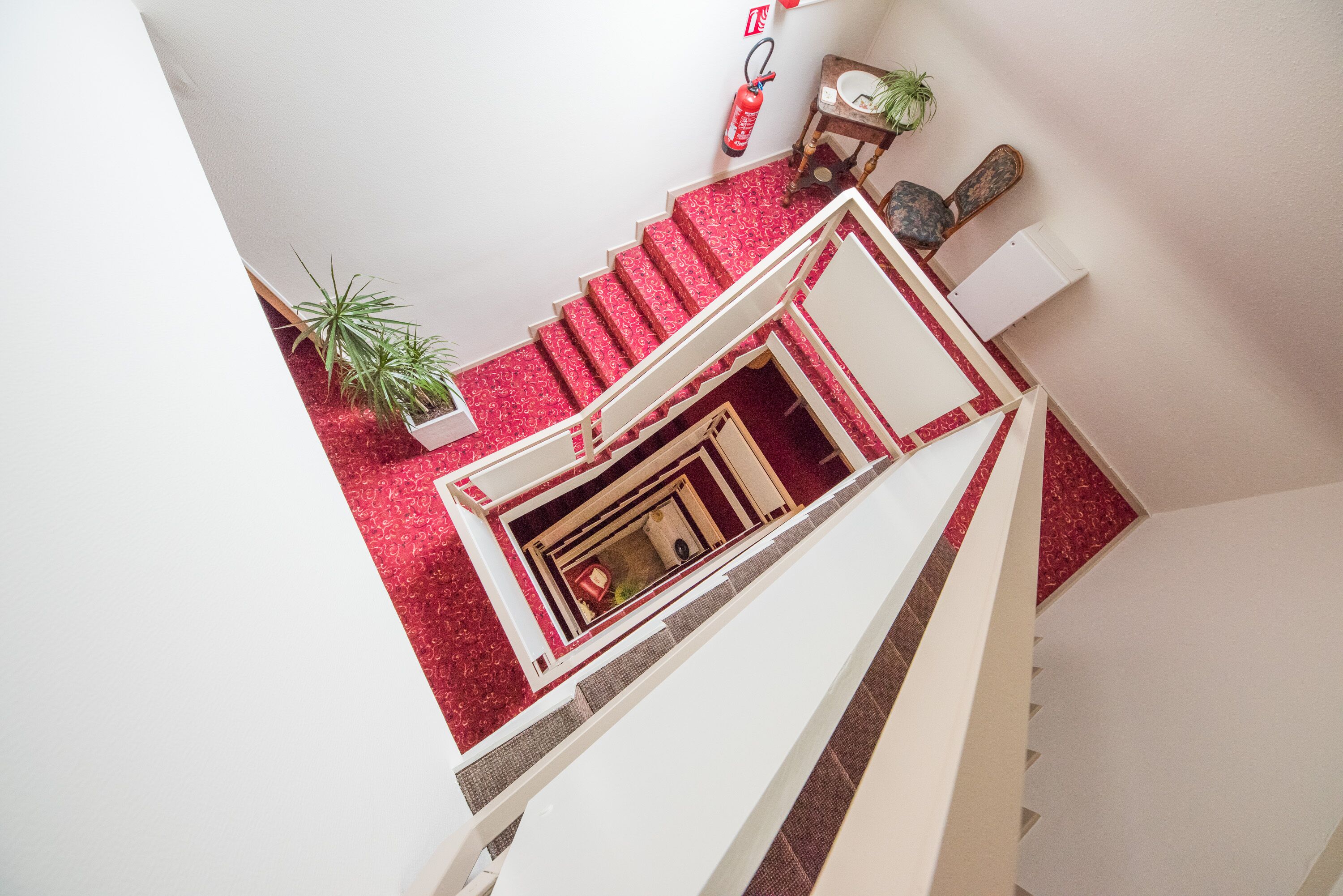 1 bedroom, desk, soundproofing, free wifi