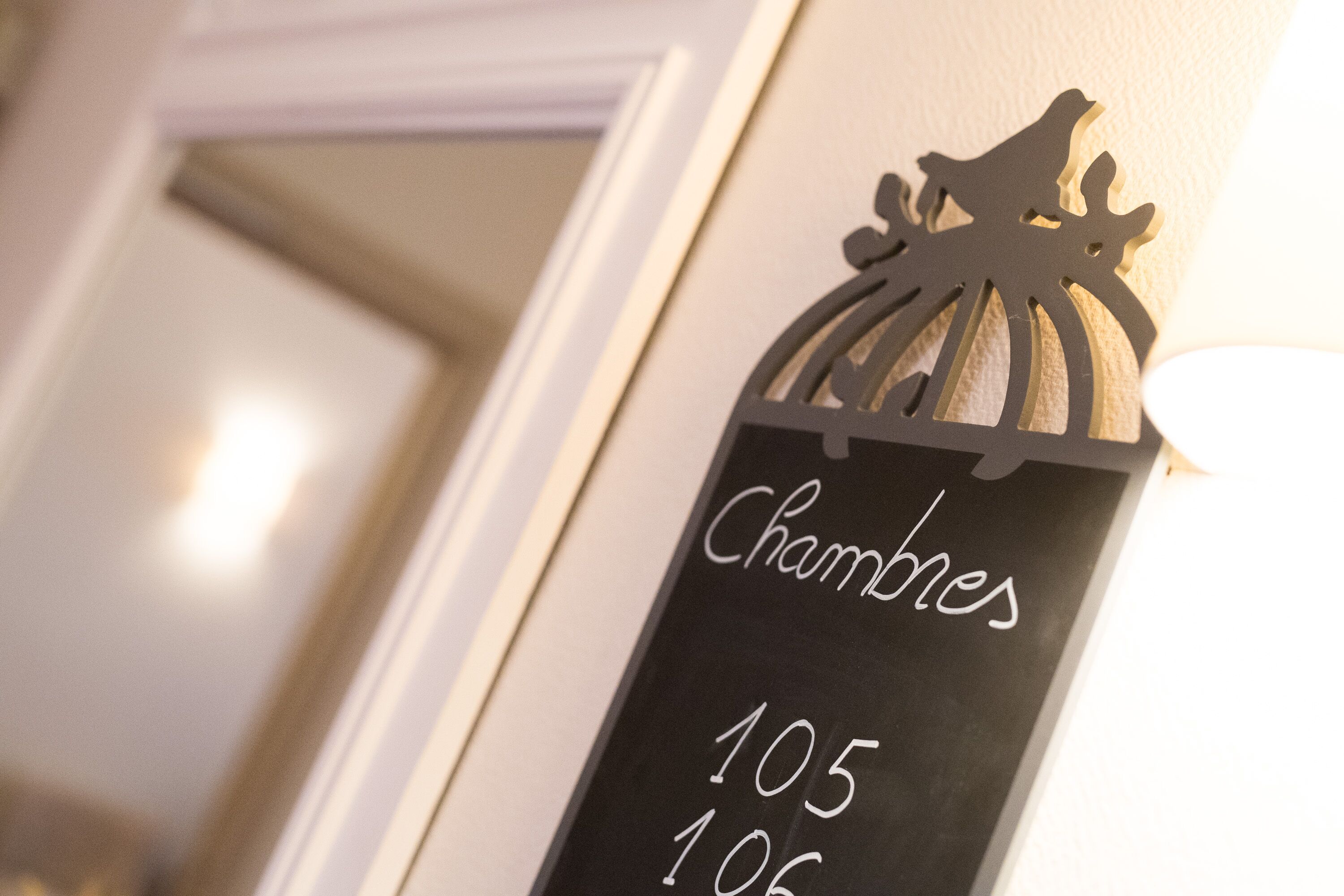 1 bedroom, desk, soundproofing, free wifi