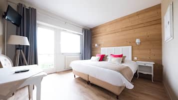 Quarto casal executivo | 1 quarto, escrivaninha, quartos à prova de som, Wi-Fi de cortesia