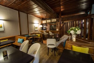 Bar (en el alojamiento)