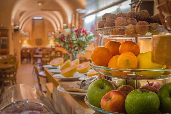 Daily buffet breakfast (EUR 14 per person)