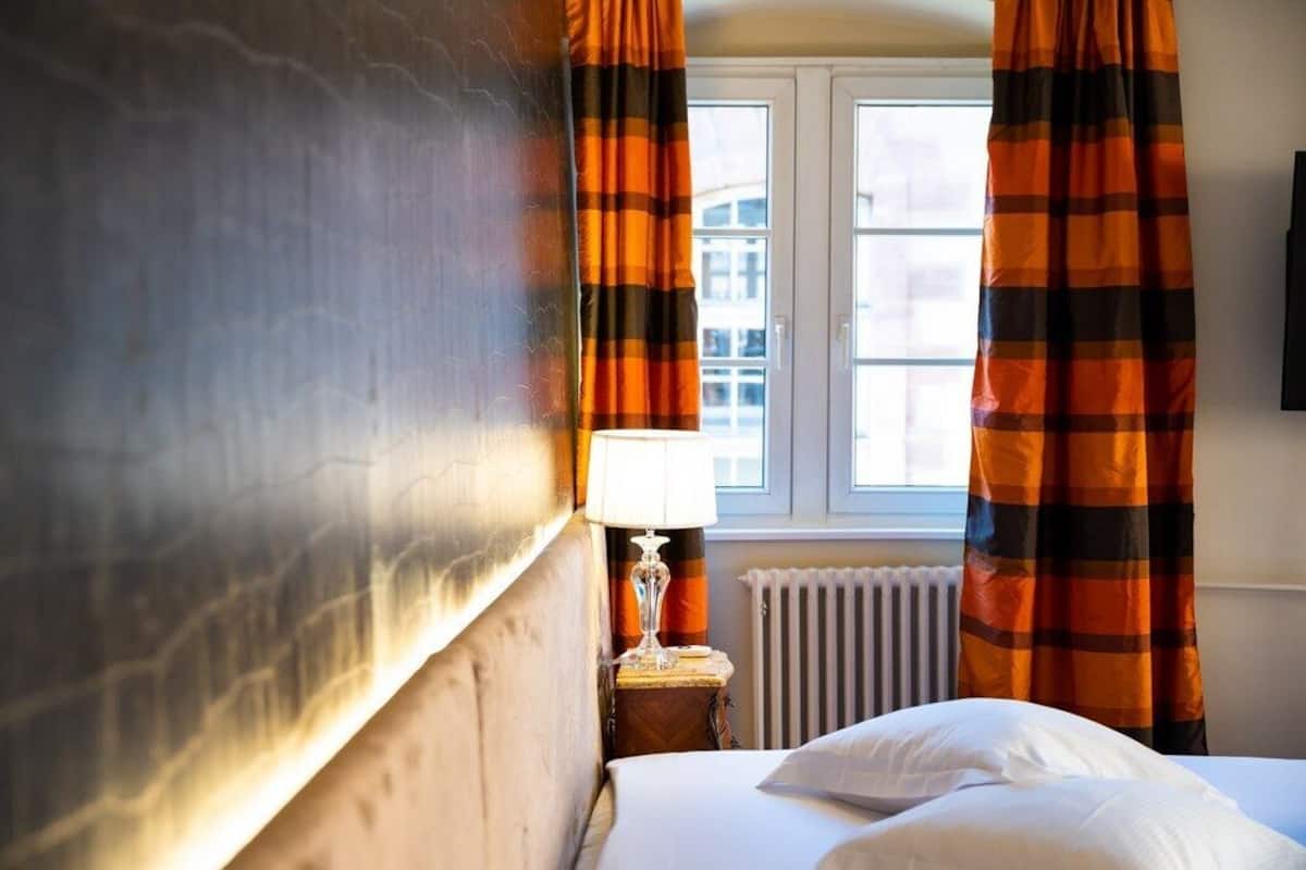 Junior Suite with View | Premium bedding, in-room safe, individually decorated, desk
