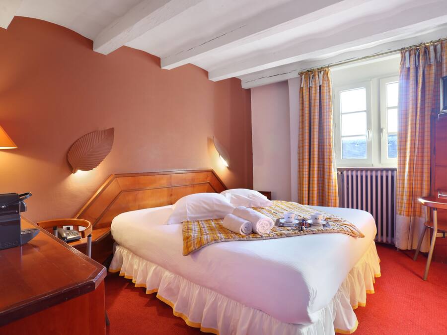Charm Room with View for 1 or 2 people