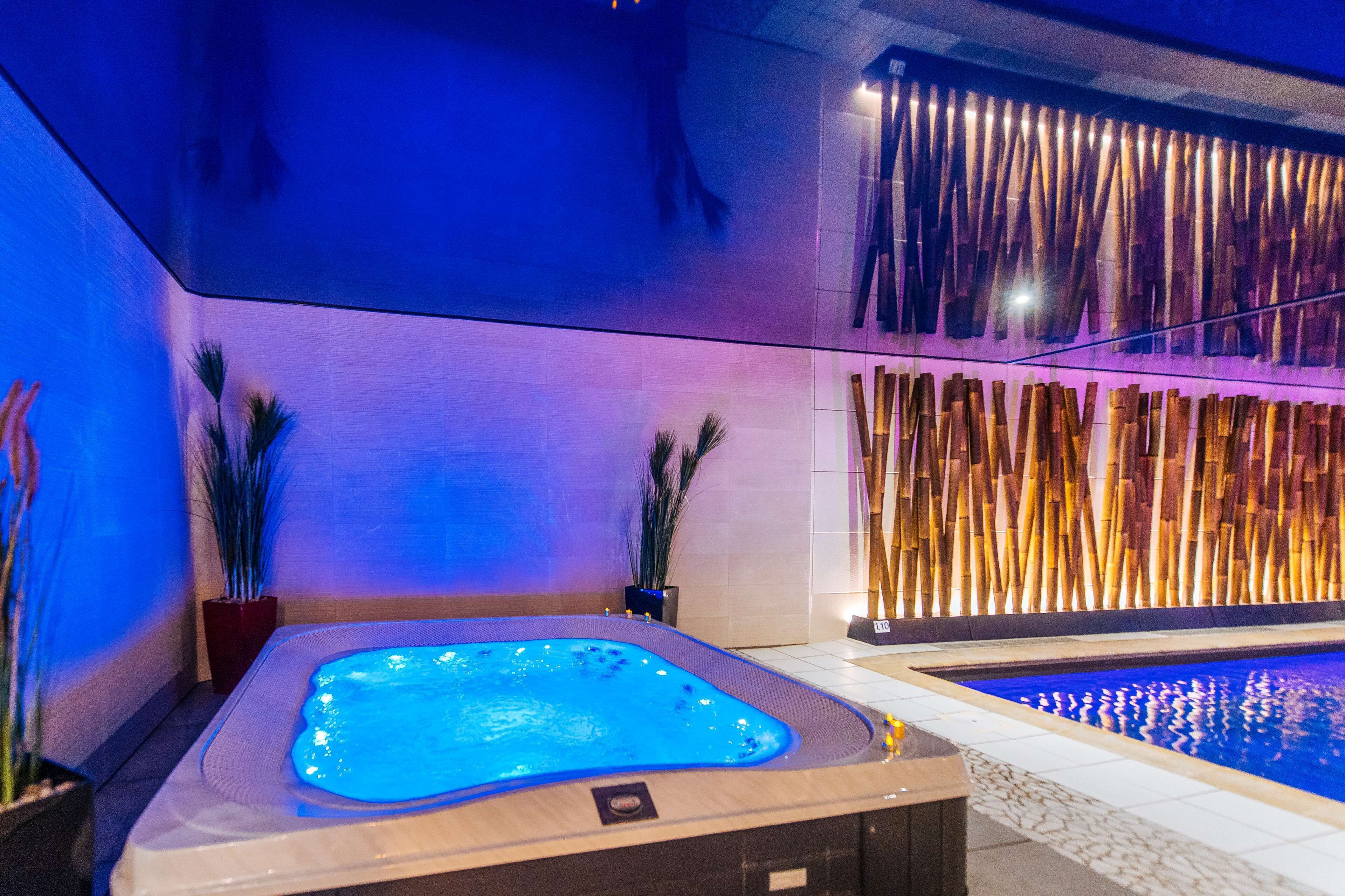 couples treatment room(s), massages