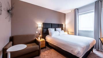 Deluxe Room, Multiple Beds, Non Smoking, Pool Access | Premium bedding, minibar, in-room safe, desk