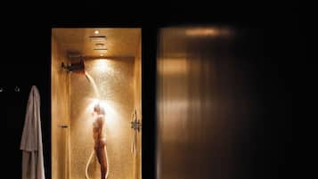 Soins corporels, massages aux pierres chaudes, massages suédois