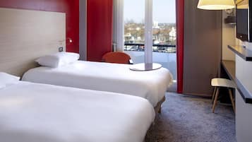 Ropa de cama de alta calidad, cubrecamas y escritorio
