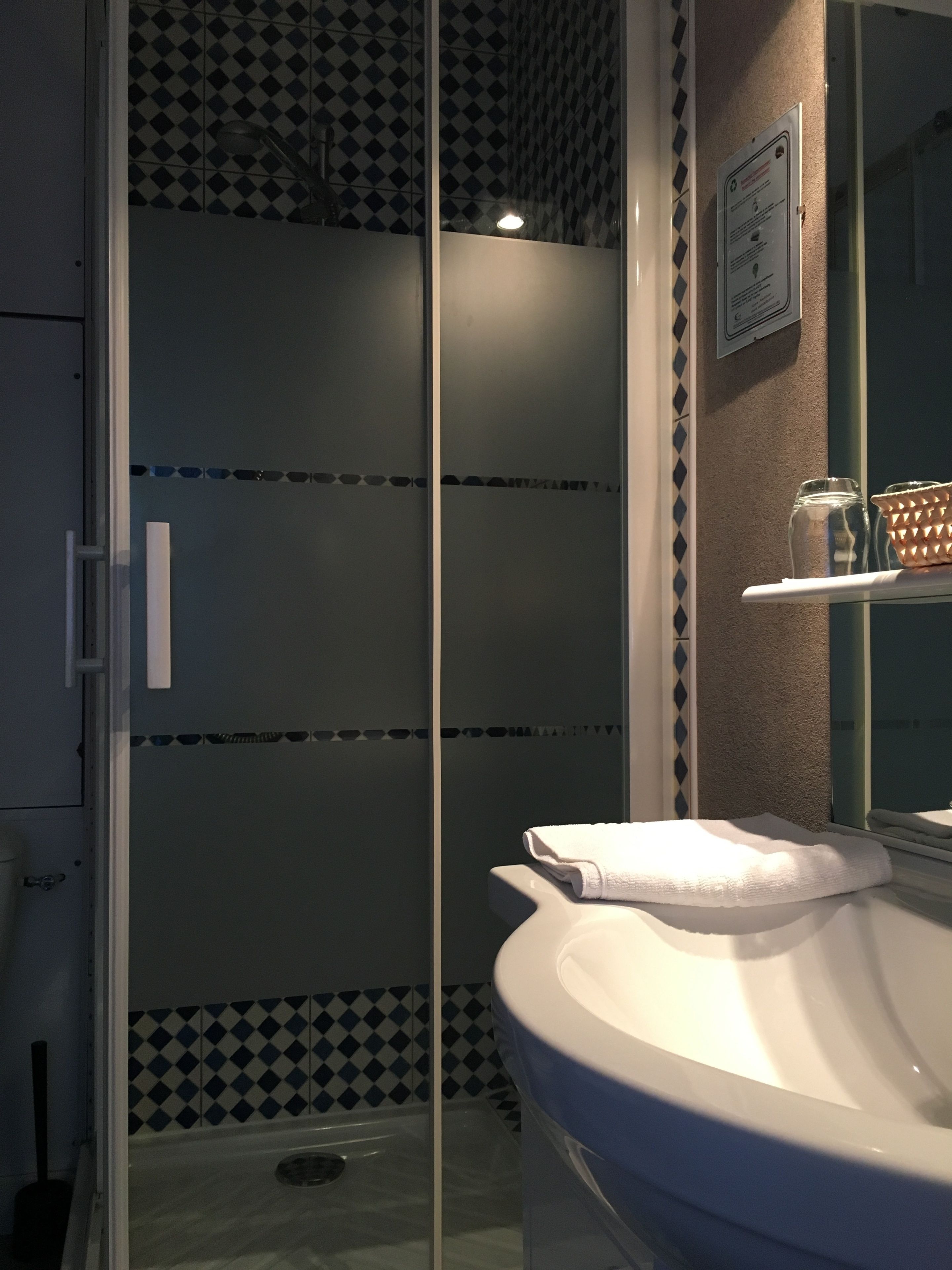 single room | bathroom | hair dryer, towels