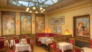 Esmorzar diari continental (12.5 EUR per persona)