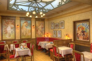 每日供应欧陆式早餐（每人 EUR 12.5）