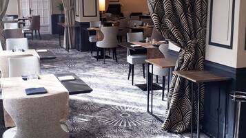 Frühstück, Mittagessen und Abendessen