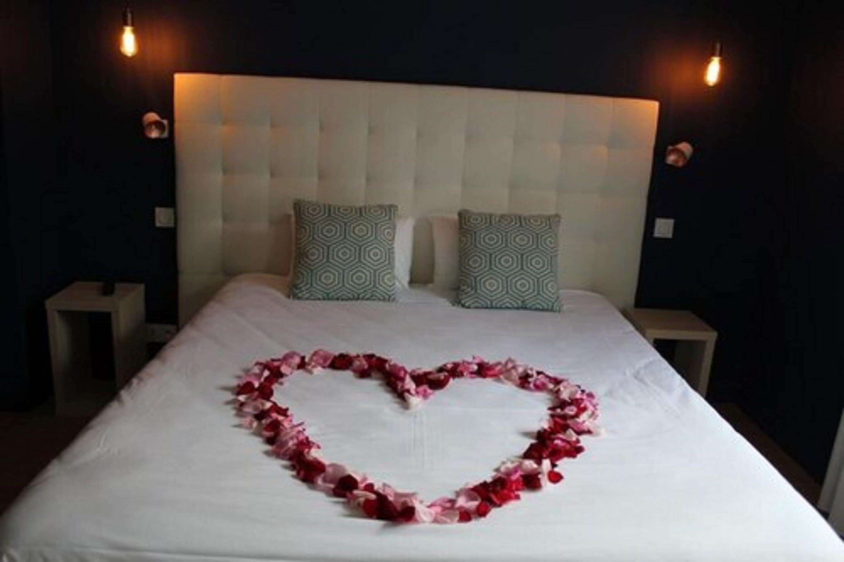 1 bedroom, premium bedding, pillow-top beds, in-room safe