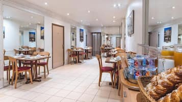 Daily buffet breakfast (EUR 8 per person)