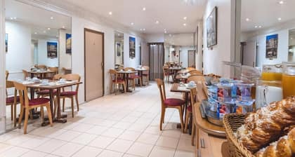 Ours Blanc - Place Victor Hugo