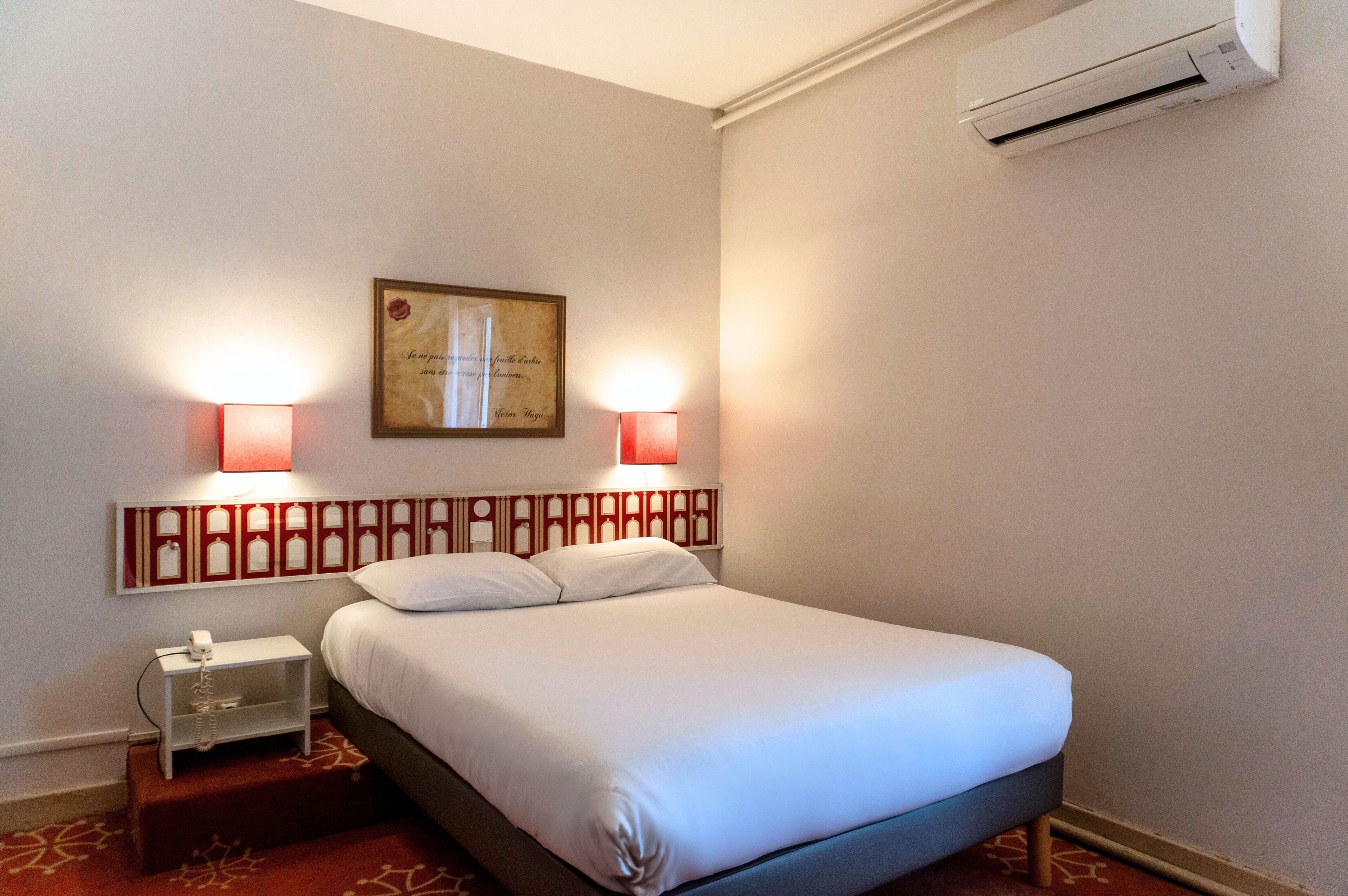 Superior Double Room | Desk, laptop workspace, soundproofing, iron/ironing board