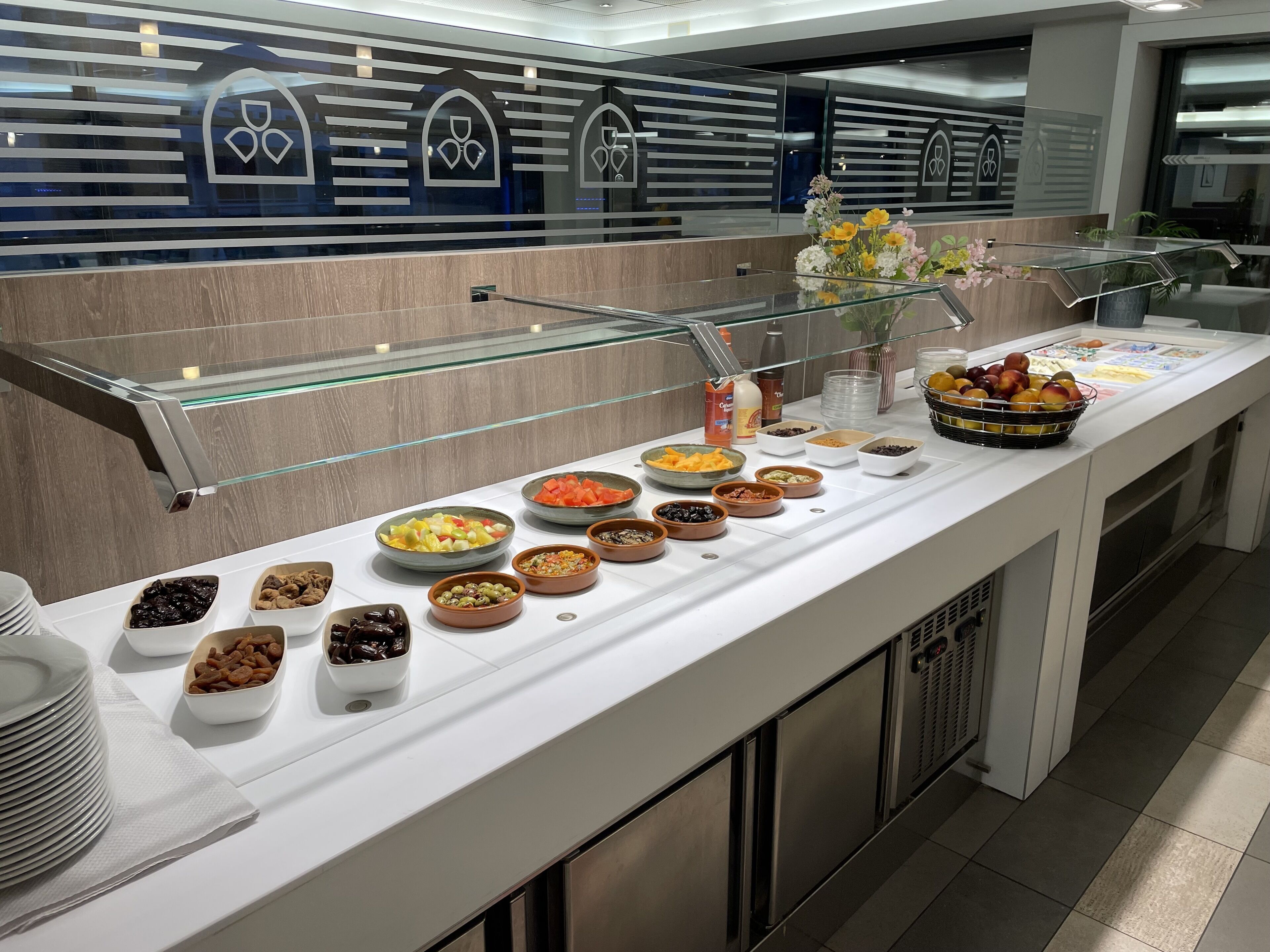 daily buffet breakfast (eur 14 per person)