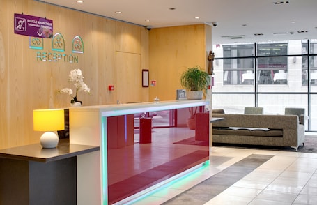 Reception. Hotel Padoue